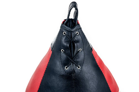 Boxbirne aus Kunstleder – 2 kg Trainingsball für Reflex & Schnelligkeit