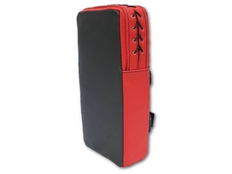 Gerades Thai Pad 40 × 20 × 10 cm – kompakt & langlebig. Echtleder